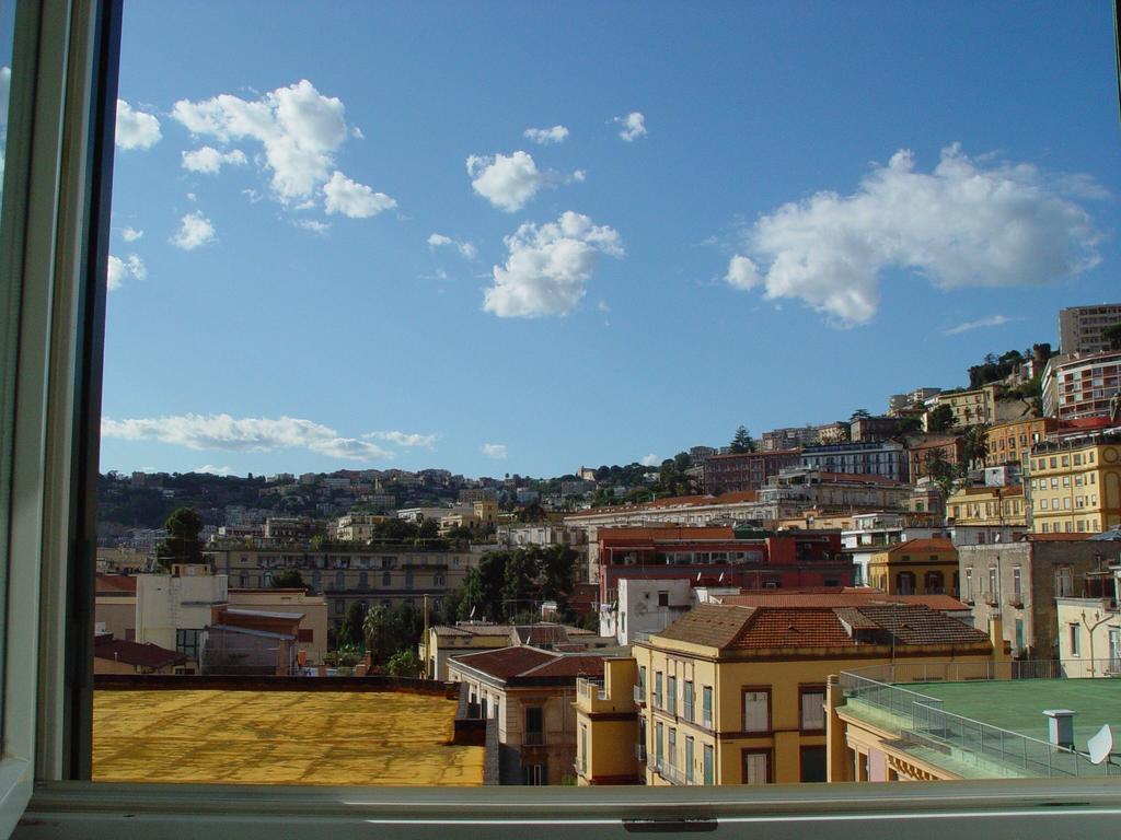 Le Terrazze Di Chiaia Apartment Naples Bilik gambar