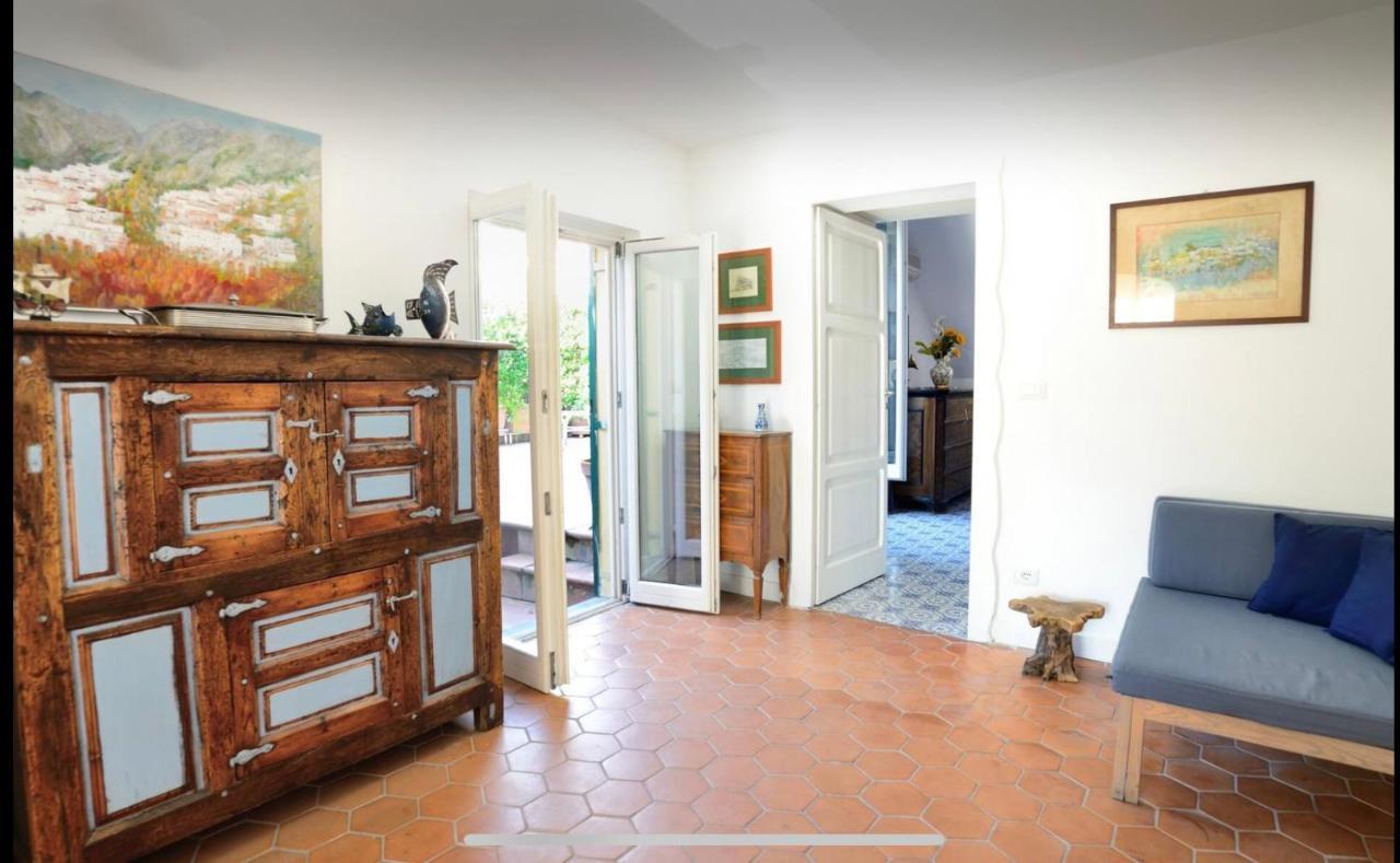 Le Terrazze Di Chiaia Apartment Naples Luaran gambar